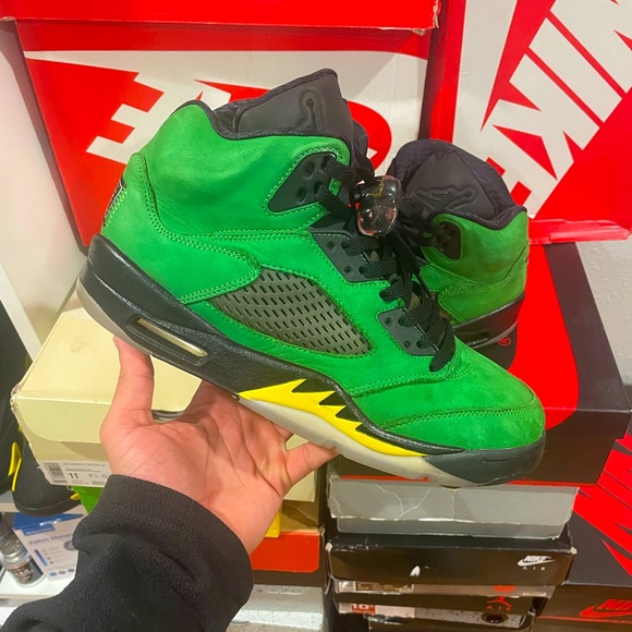 Jordan 5s “Oregón” size 10 main image 10